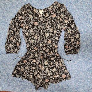 Mossimo Size Small Floral Black Shorts Romper